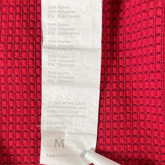 Fabletics Jenny Seamless Cropped Red Zip Jacket - Medium - Picture 6 of 13